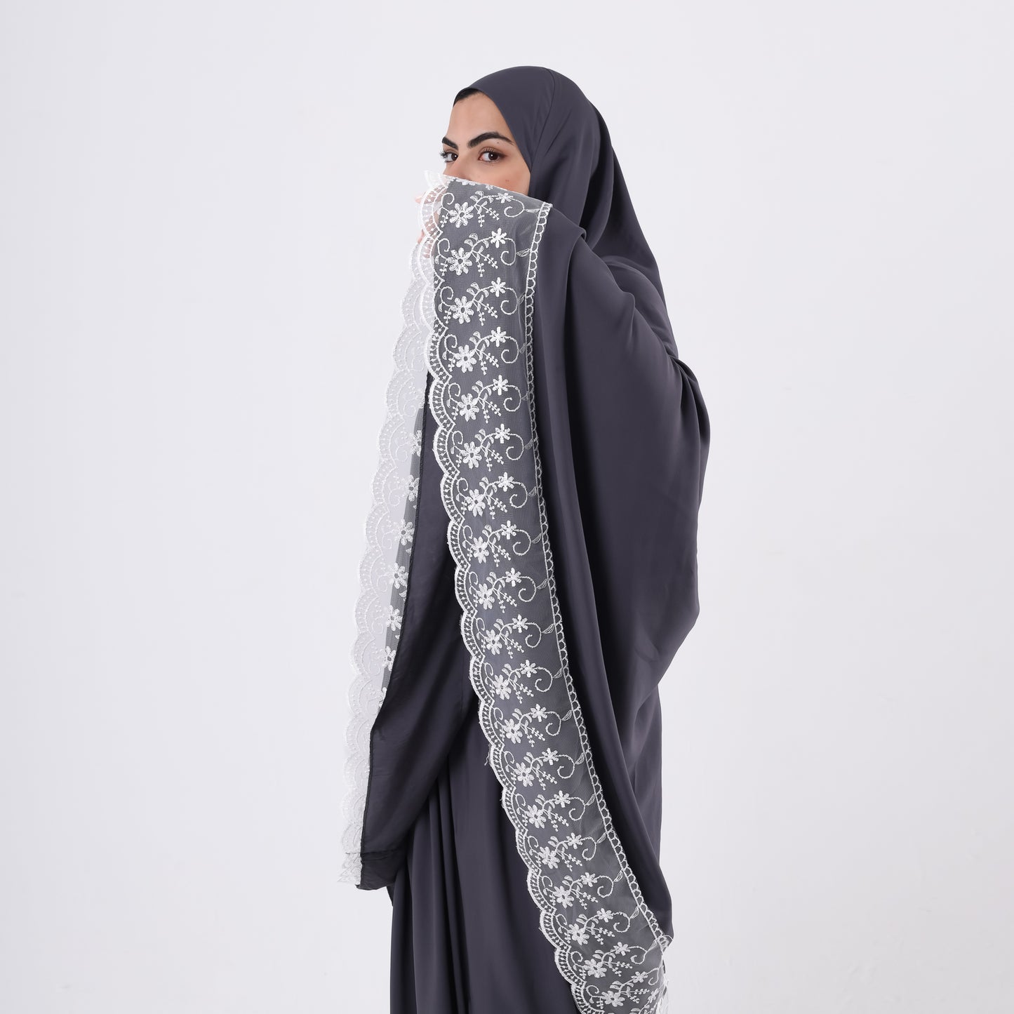 Two Pieces Dantel Grey Abaya