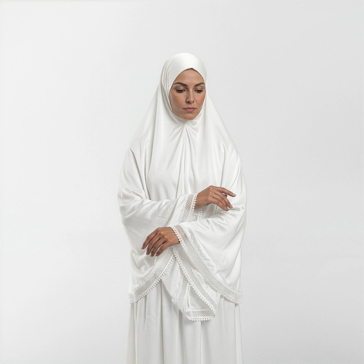 Satin khimar