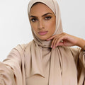 Satin isdal combines grace and comfort - Noury Hub